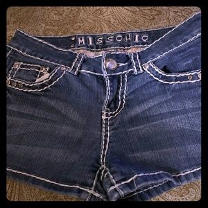 Miss Chic, Size small